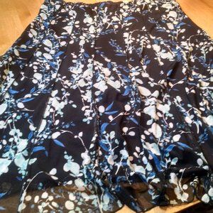 Fully Lined Polyester Skirt